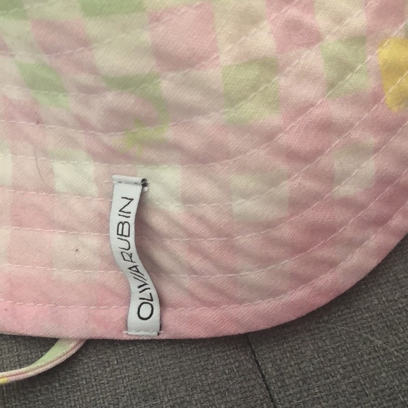 BNWOT Olivia Rubin Zanna Bucket Hat Strawberry Ombre Gingham - Picture 4 of 7